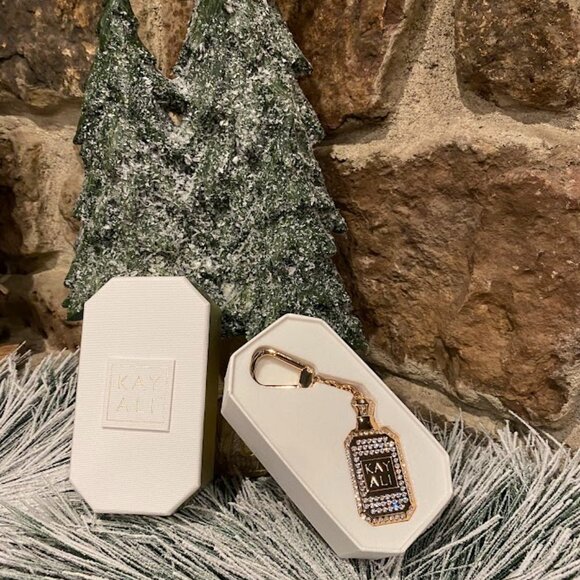 Kayali Keychain - Picture 1 of 4